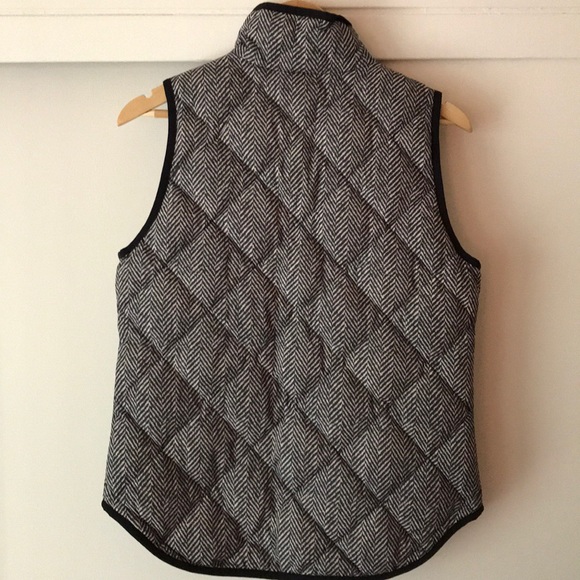 J.Crew Herringbone Puffer Vest, XS - Picture 5 of 5